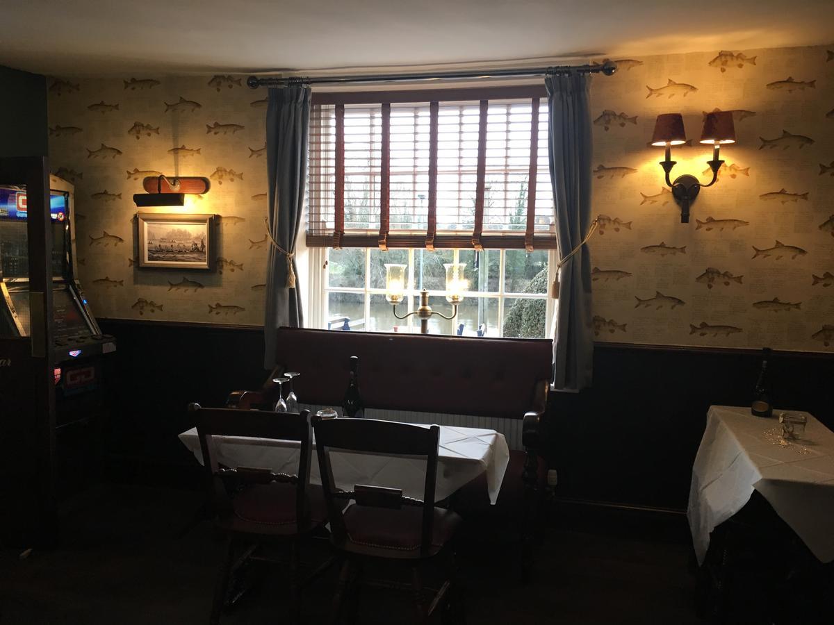 The Angel Inn Stourport Ngoại thất bức ảnh